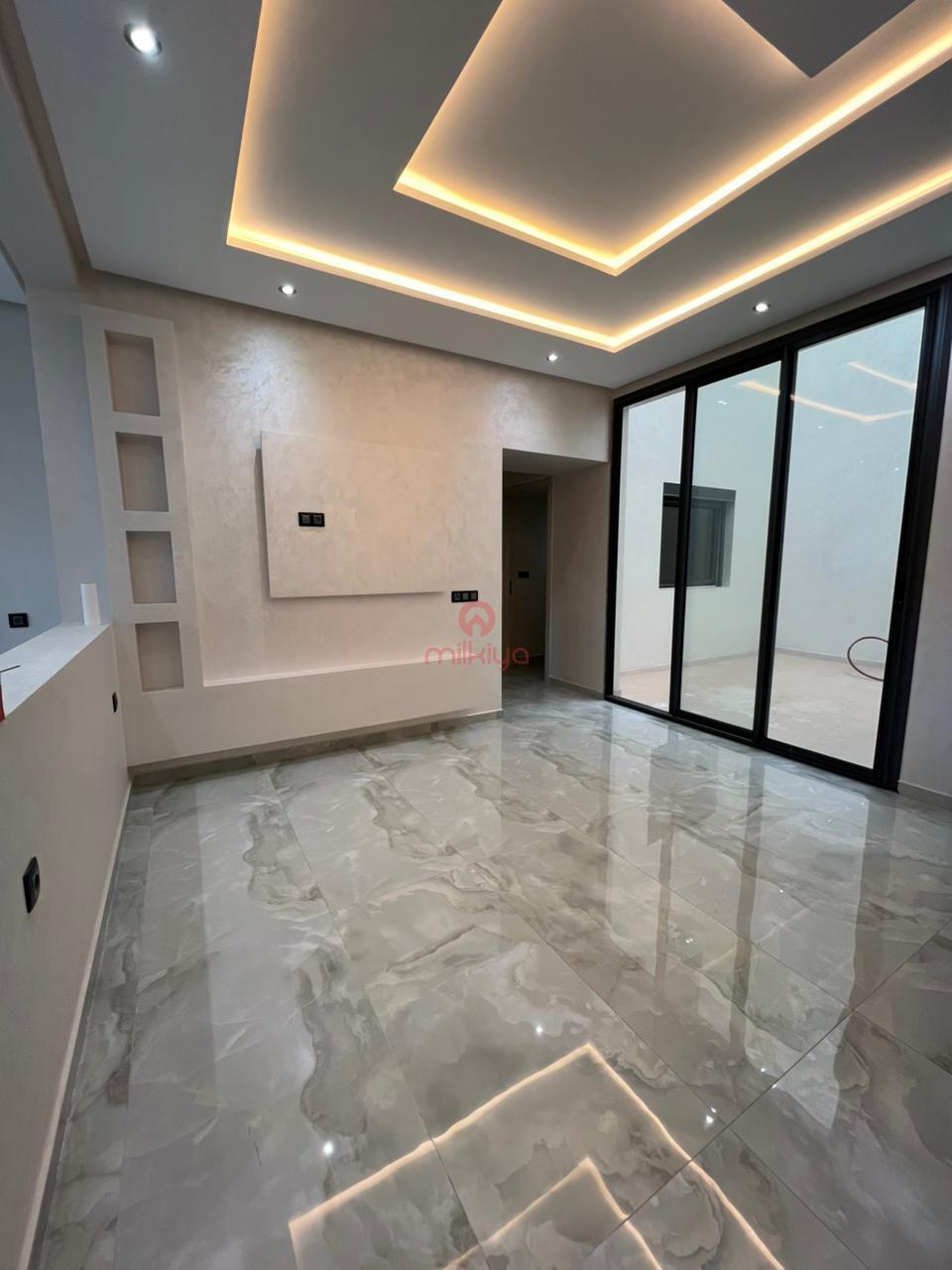 Villa 388 m² à indéfini — 8