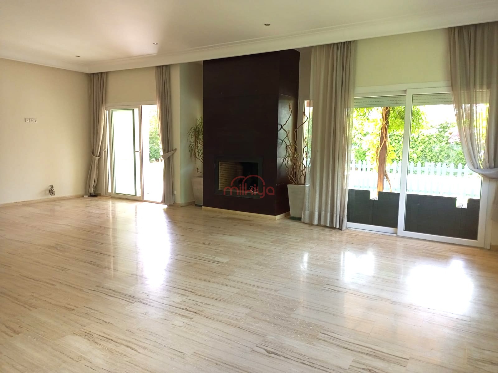 Vente Villa à Bouskoura — 3
