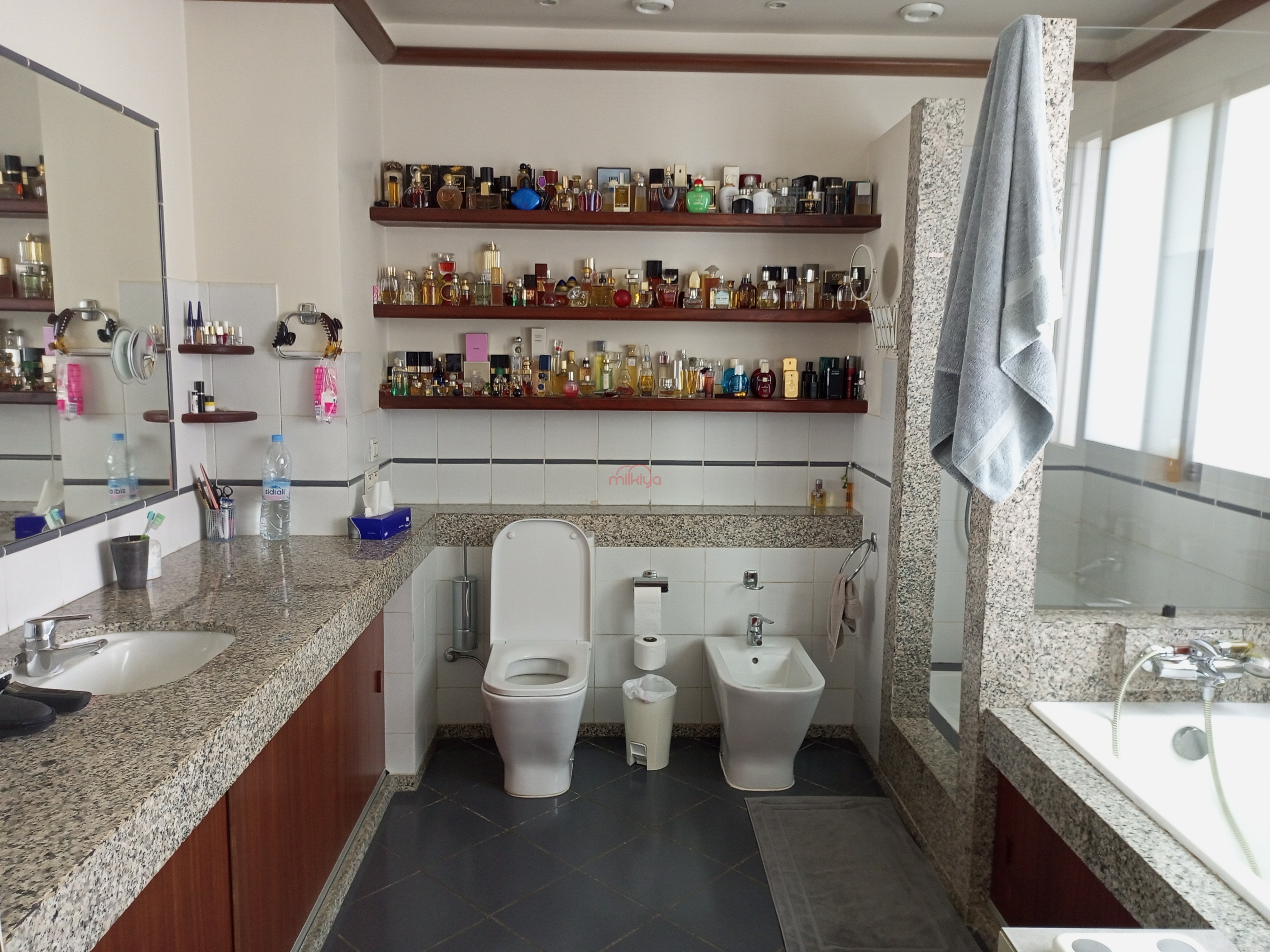 Appartement 553 m² f Racine — 7