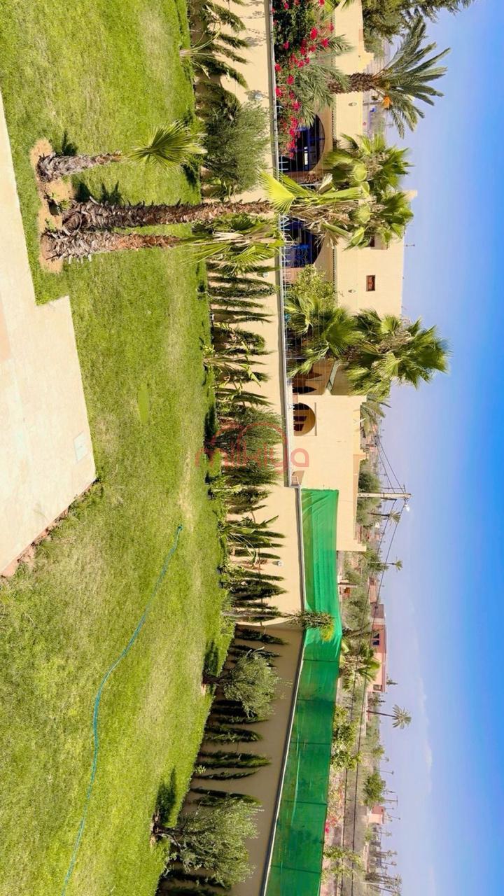Villa 1600 m² à Route de Fès — 10