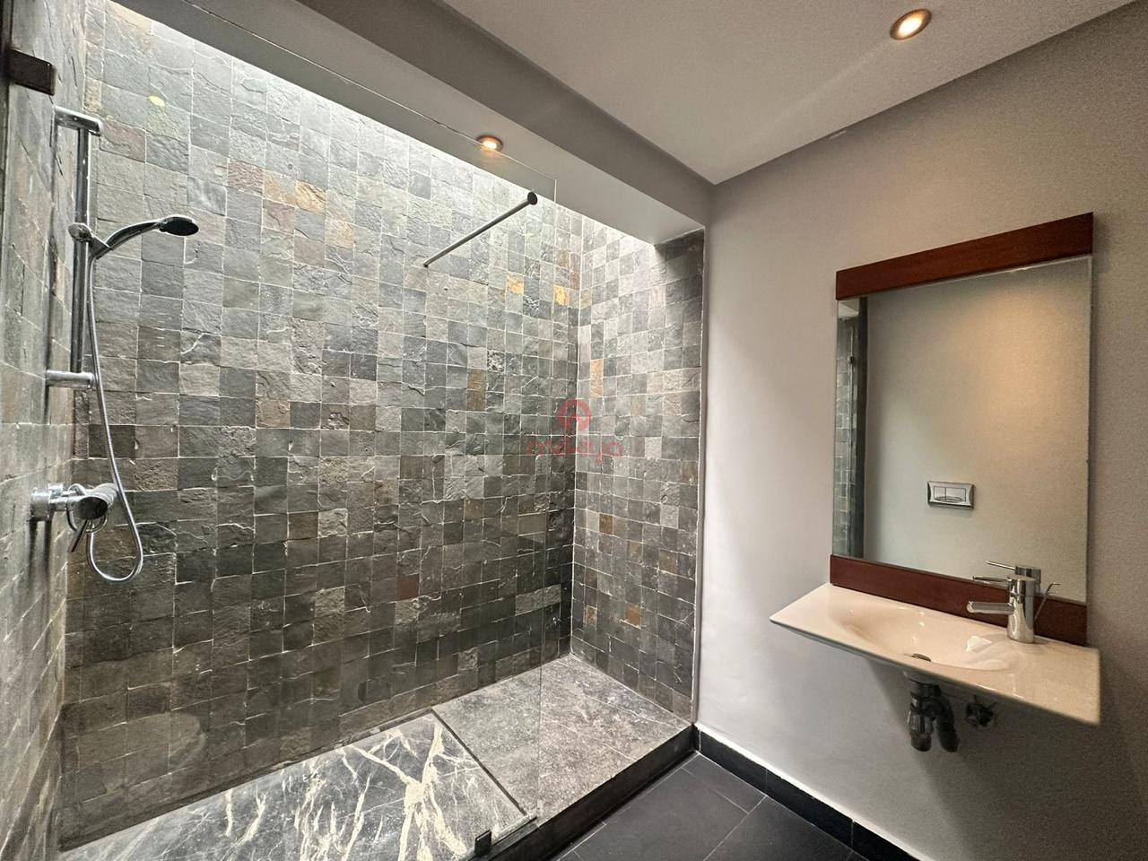 Villa 650 m² à Ain Diab — 8