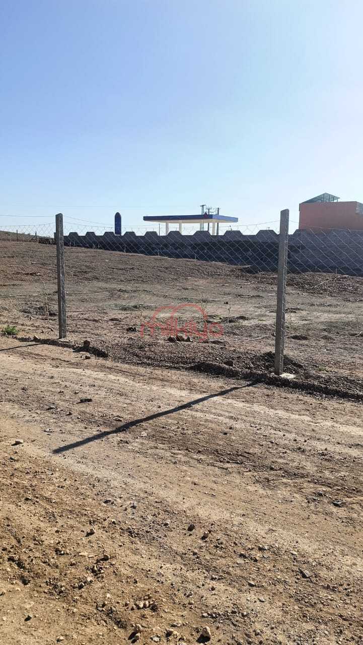 Terrain 2837 m² à Route de Casablanca — 2