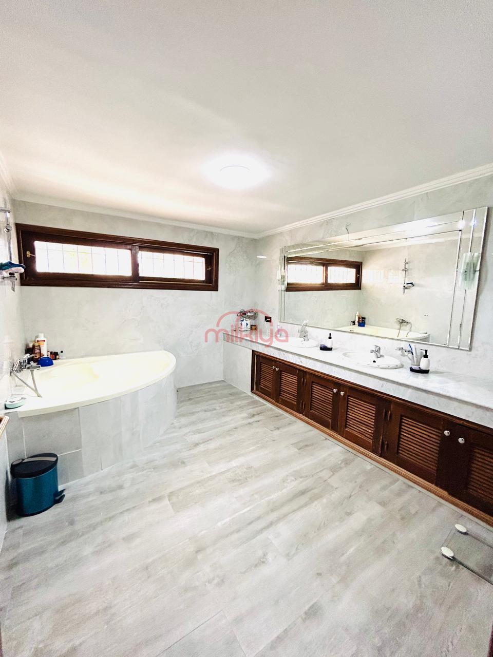 Villa 1473 m² à Fès — 9